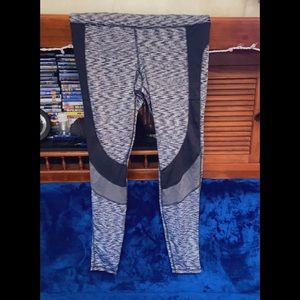 Women’s leggings. Great for everyday wear and sport